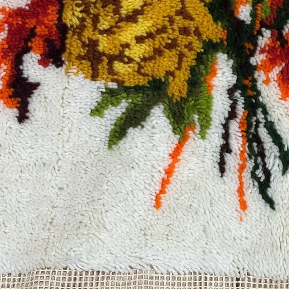 VTG Caron Latch Hook Rug Autumn Fantasy 24"×34" 1978 Almost Complete 1978 MCM - Picture 14 of 16